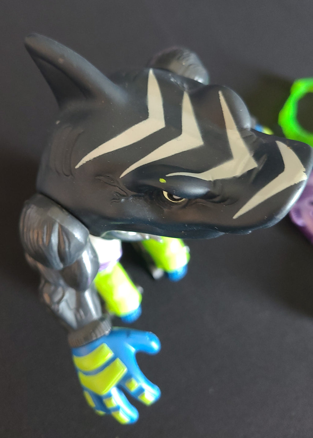 Vintage Mattel Street Sharks Night Fighters Stingshot Streex – Incomplete