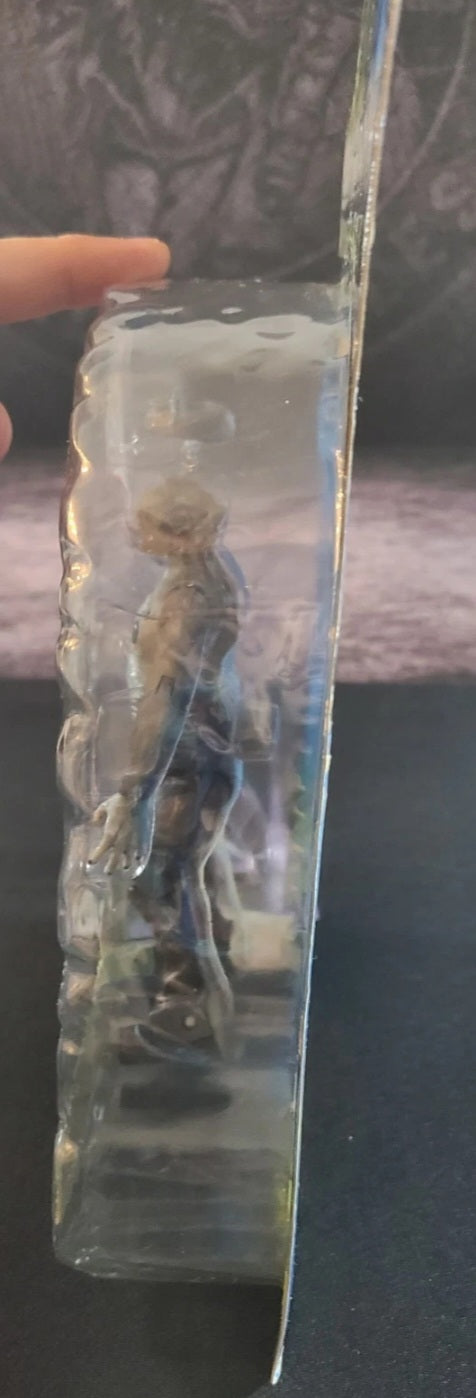2004 JAKKS Pacific Van Helsing Frankenstein’s Monster Figure MOC Sealed
