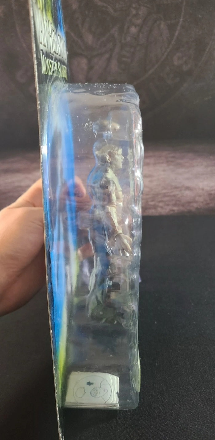 2004 JAKKS Pacific Van Helsing Frankenstein’s Monster Figure MOC Sealed